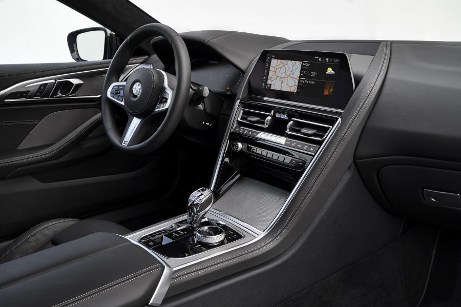 Интерьер BMW M850i xDrive Carbon Package (G15) 2018 года  (WW) (фото 101 из 287)